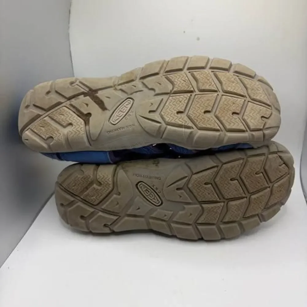 Kids KEEN Waterproof Sandals Size 5